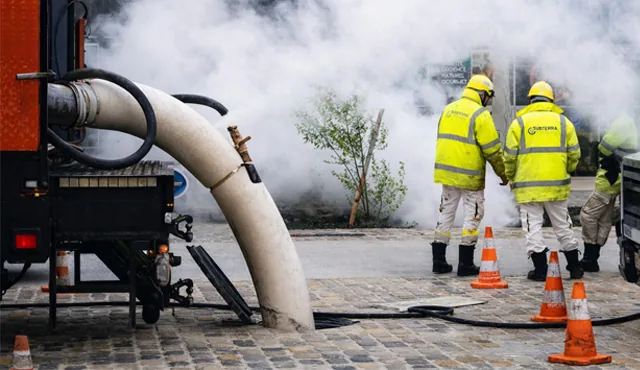 Schläuche für Chemiedampfabsaugung