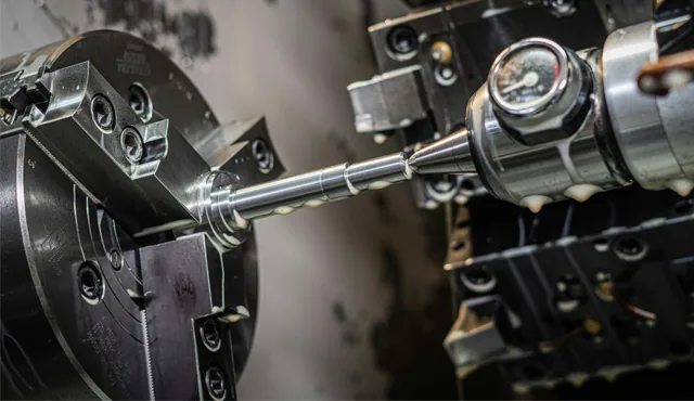 Schläuche für Sägen und Fräsen